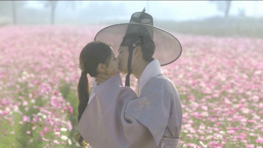 林允《水龙吟》神女造型曝光！和白鹿反差大